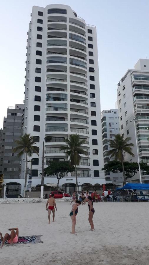 Apto Guarujá de frente para o mar - Praia Astúrias Esterno foto