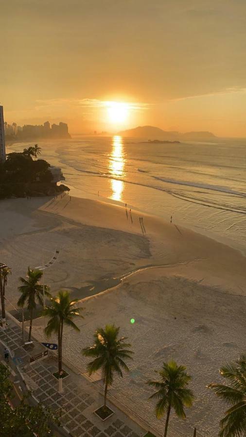 Apto Guarujá de frente para o mar - Praia Astúrias Esterno foto